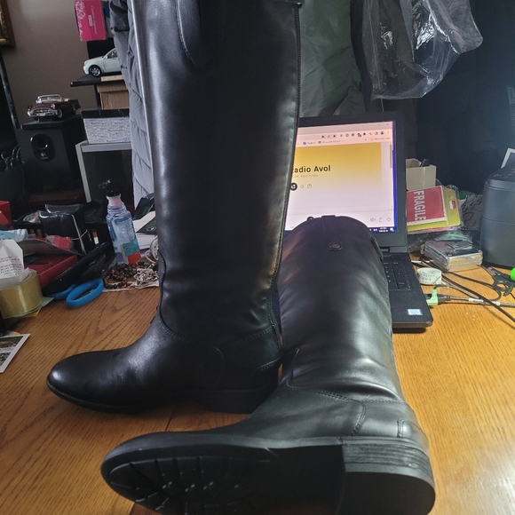 Ladies tall boots - Picture 2 of 10